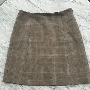 Brown babaton skirt size 4